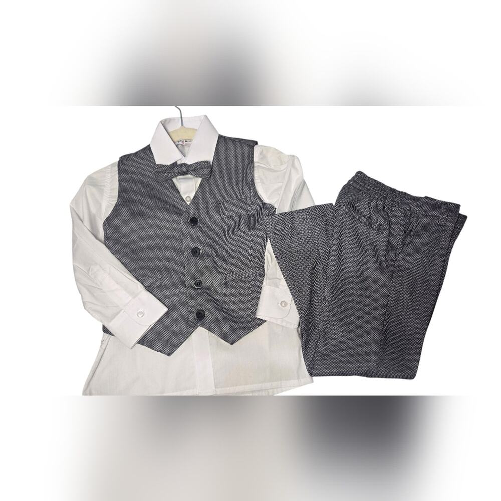 Isaac Mizrahi Toddler Boys 3-Piece Dress Outfit Set Size 4 NWOT
